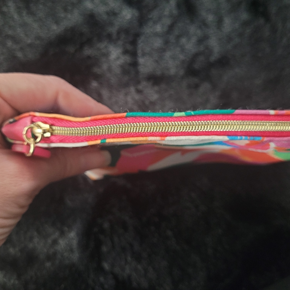 Ipsy Pouch - image 6
